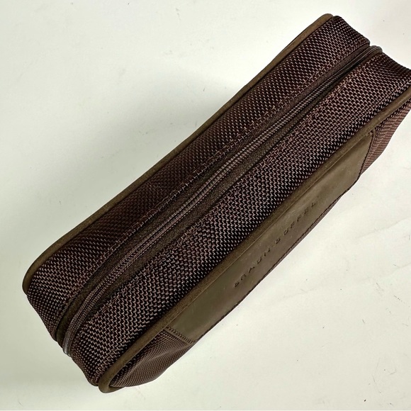 Braun Buffel by Lufthansa Amenity Toiletry Bag - Picture 4 of 4